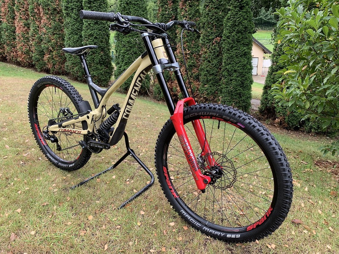 commencal v4 supreme