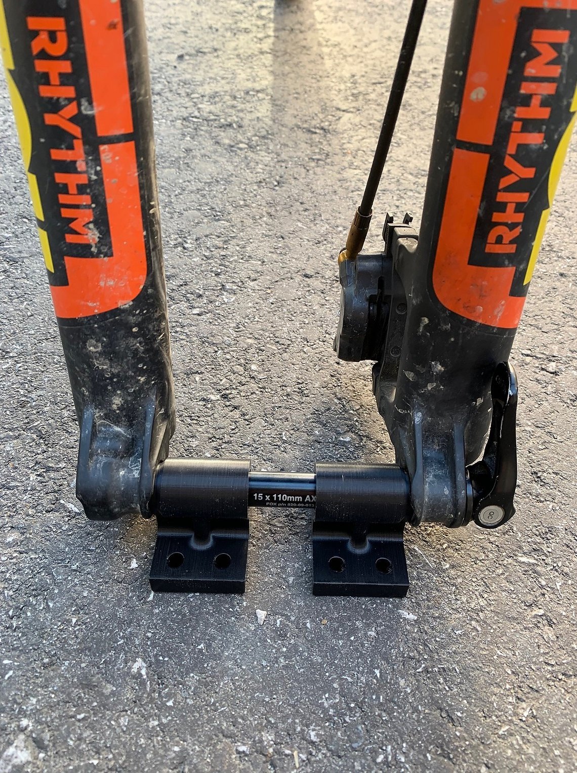 Auto Fahrrad Halterung Für Steckachse / Schnellspanner | Bikemarkt.MTB ...