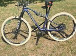 Canyon LUX CF 6.0 Gr. M 2021