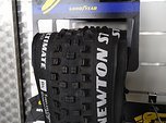 Goodyear Newton ST DH Ultimate 29x2,4 61-622