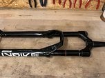 RockShox 29" Lyrik Ultimate Charger 3 (D1) RC2 160 mm / 44 Offset