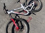 Ican P9 Enduro Bike Carbon - 170mm - Top Ausstattung!