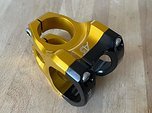 Industry Nine A35 32mm Gold/Schwarz
