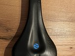 SQlab 611 Ergowave S-Tube Sattel 15cm