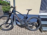 Santa Cruz Bicycles Heckler CC in XXL + 2. Akku