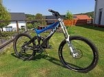 Giant Glory DH 2009 Gr.L