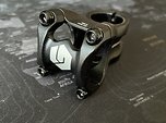 Levelnine Team AM MTB Vorbau, 35mm, 45mm Länge, 6° !! Neuwertig !!