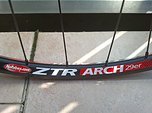 Stan's NoTubes ZTR ARCH 29er / Novatec