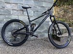 Raaw Jibb Gr. L Trail Enduro Mountainbike MTB