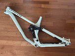 Privateer 141 Rahmenset inkl. DPX2 Größe P3 / L
