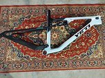 Yeti Cycles ASR 2024 Gr. L Rahmeset Gabeloption Rockshox SID Ultimate