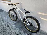 Spank PUFF - Bling Bling Dirtjump / Pumptrack / 4Cross Profi Rad