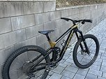Trek Slash