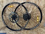Mavic Crossline 26" LRS Laufradsatz VR 20x110 / HR QR 9x135 Straight Pull