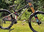 Mondraker Summum RR DH, Saint, Fox Factory, Größe L