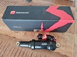 Marzocchi Bomber Air 210x50