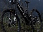 Santa Cruz Bicycles V10 Downhill Bike Size XL