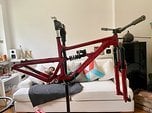 Santa Cruz Bicycles Hightower CC + RockShox Lyrik Ultimate + Fox DHX2 | L