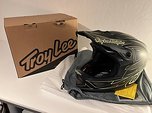 Troy Lee Designs D3 Fiberlite SPIDERSTRIPE