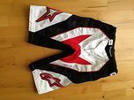 Alpinestars Gravity Shorts Gr. 28 schwarz/weiß/rot