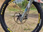 Suntour Sr suntour high rare fork 210mm travel