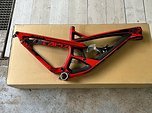 YT Industries Capra CF Pro Red Coral 27,5 2017