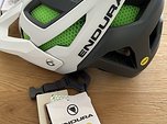 Endura Mt500 Endura MT 500 MIPS Größe M-L, NEU