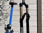 Fox Racing Shox 36 Factory Boost Grip2