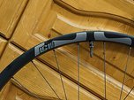 E*Thirteen LG1 Race Vorderrad – 29" – Carbon – Boost – NEU