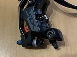 Shimano SLX 4 Kolben, v+h Set Scheibenbremse BR-M7120 , NEU