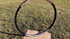 Stan's NoTubes ZTR Flow EX 26" 32 Loch