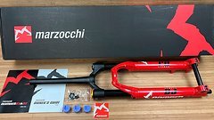 Marzocchi BOMBER DJ Federgabel 26" Dirt rot