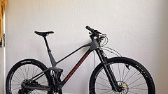 Mondraker Teile ohne Rahmen, Rock Shox Sid, Crossmax LRS, SRAM GX12, Variostütze