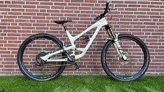 YT Industries Capra customized XL