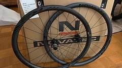 Novatec R3 Team Disc Centerlock Carbon Laufradsatz NEU