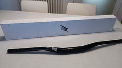 Title AH1 35x800