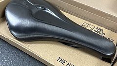 Bikeahead THE HYPERSADDLE