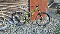 Nukeproof Scout 290 mit Fox Factoy, XX1 Eagle und XT Bremsen