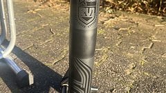 X-Fusion RV 1 27.5  200 mm Dual Crown DH