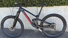 Trek Slash