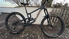 Santa Cruz Bicycles Nomad V4 Grösse S