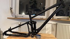 Banshee Phantom V3 Gr. M mit Dämpfer