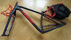 Trek 1120 Frameset + Front and rear rack + Harness  (Bikepacking 29Plus)