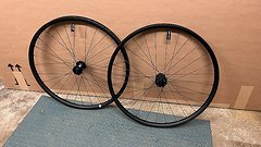 Roval Traverse 29 auf Dt Swiss 370er Naben XD *Neu*