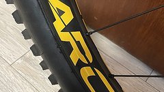 Race Face ARC31 Carbon Laufradsatz 29Zoll DT Swiss Narben