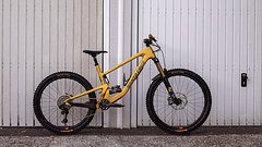 Santa Cruz Bicycles Bronson V4 CC XL