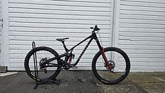 Commençal Supreme DH V5
