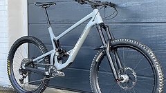 Santa Cruz Bicycles Bronson