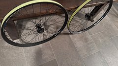 Custom Bitex Naben, Ryde Edge 28, Messerspeichen; 26", für Schnellspanner