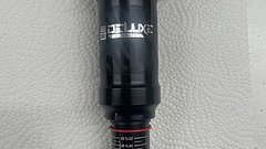 RockShox *Reservation f. E.V.“ Deluxe Ultimate 210x50 aus PP Hugene 2